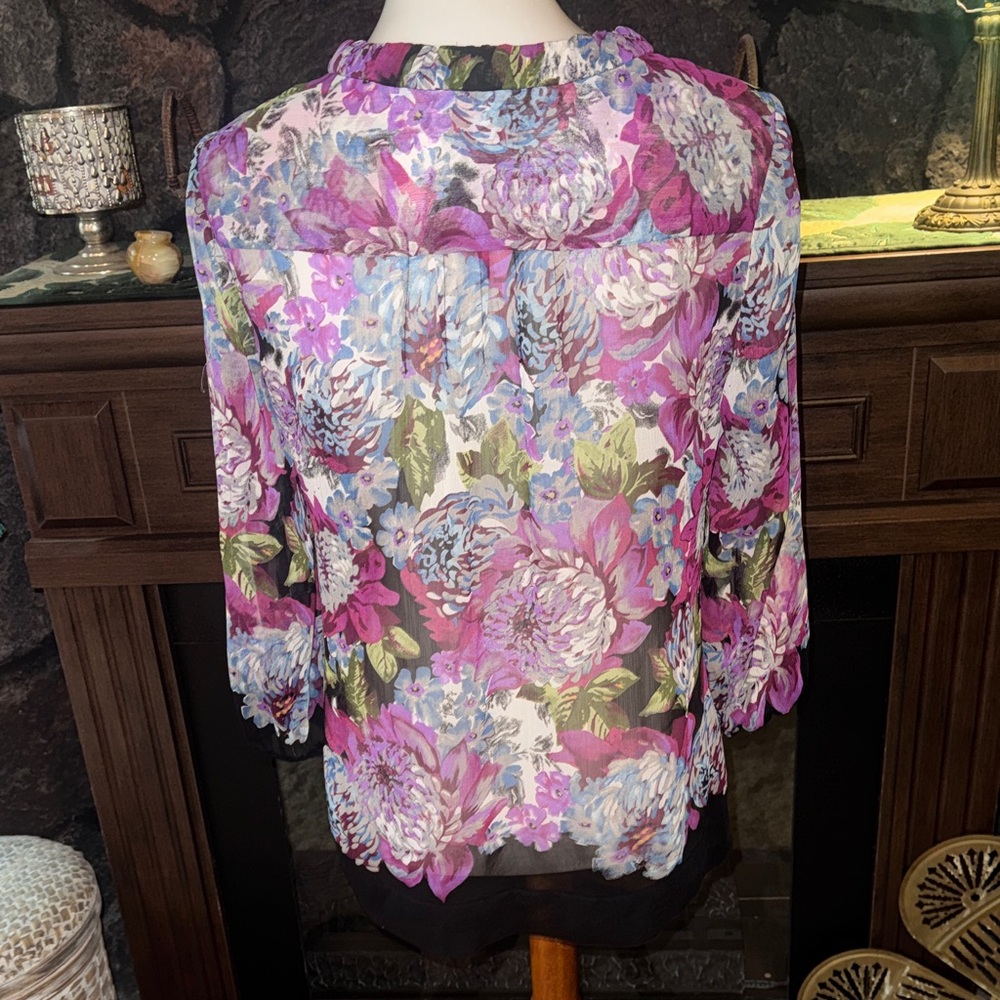 Charter Club Size 10P 10 Petite sheet  Floral Blouse - Pink, Purple, Black top - Picture 6 of 8